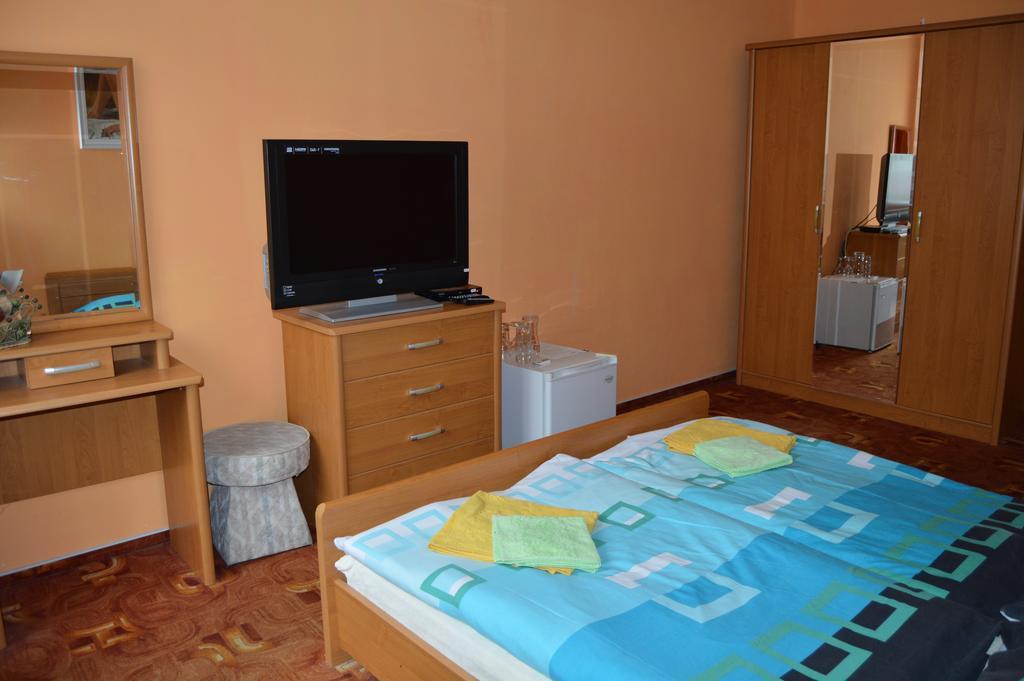 Hotel Paradise Ostrava Habitación foto