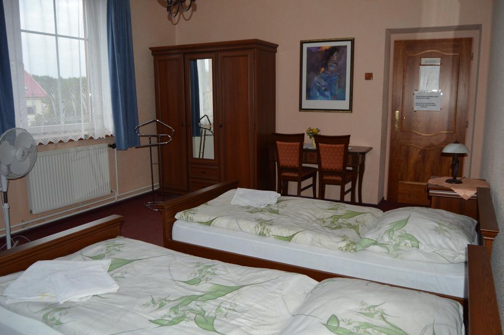 Hotel Paradise Ostrava Habitación foto