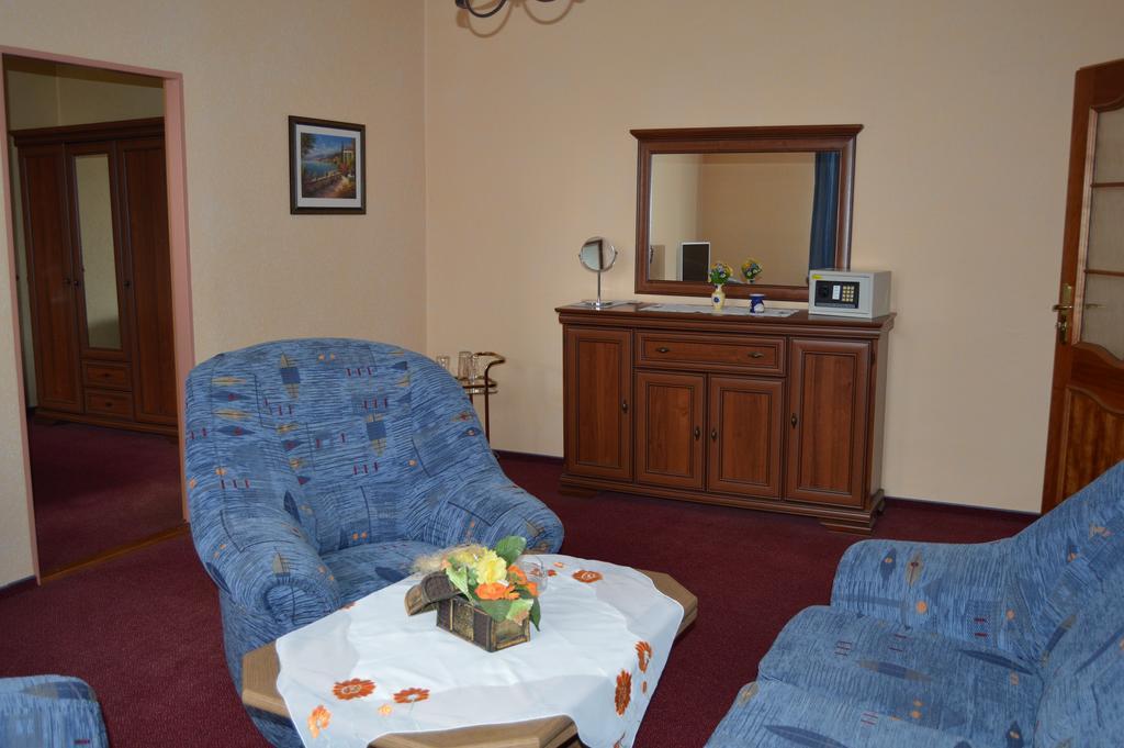 Hotel Paradise Ostrava Habitación foto