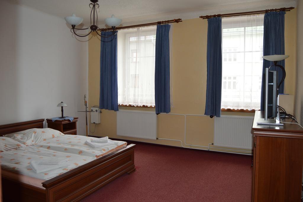 Hotel Paradise Ostrava Habitación foto