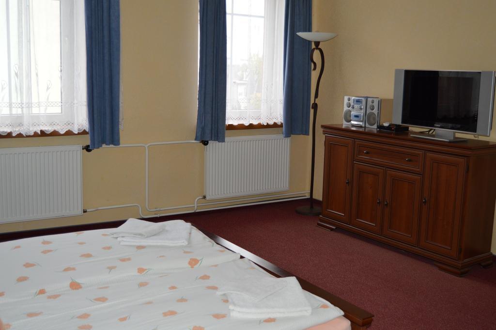 Hotel Paradise Ostrava Habitación foto