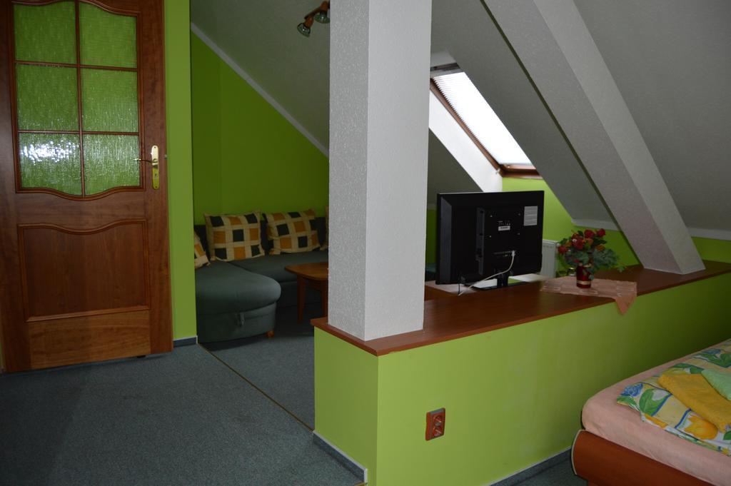 Hotel Paradise Ostrava Habitación foto