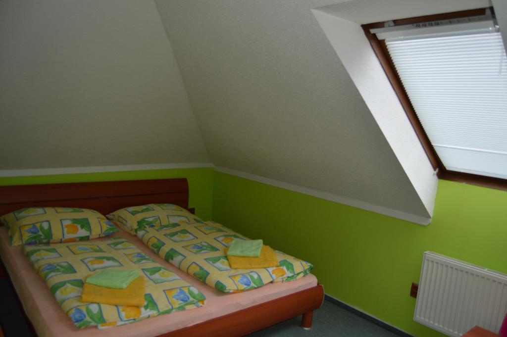 Hotel Paradise Ostrava Habitación foto