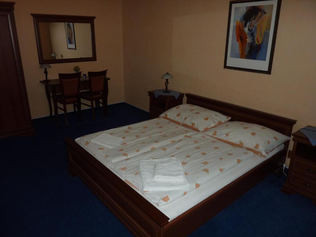Hotel Paradise Ostrava Habitación foto